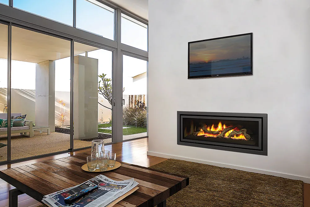 Gas Fireplace Regency U1500E